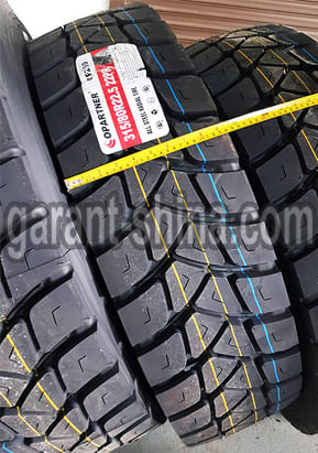 Copartner CP269 (привод-карьер) 315/80 R22.5 167/164L 22PR - Фото протектора с этикеткой и рулеткой на складе